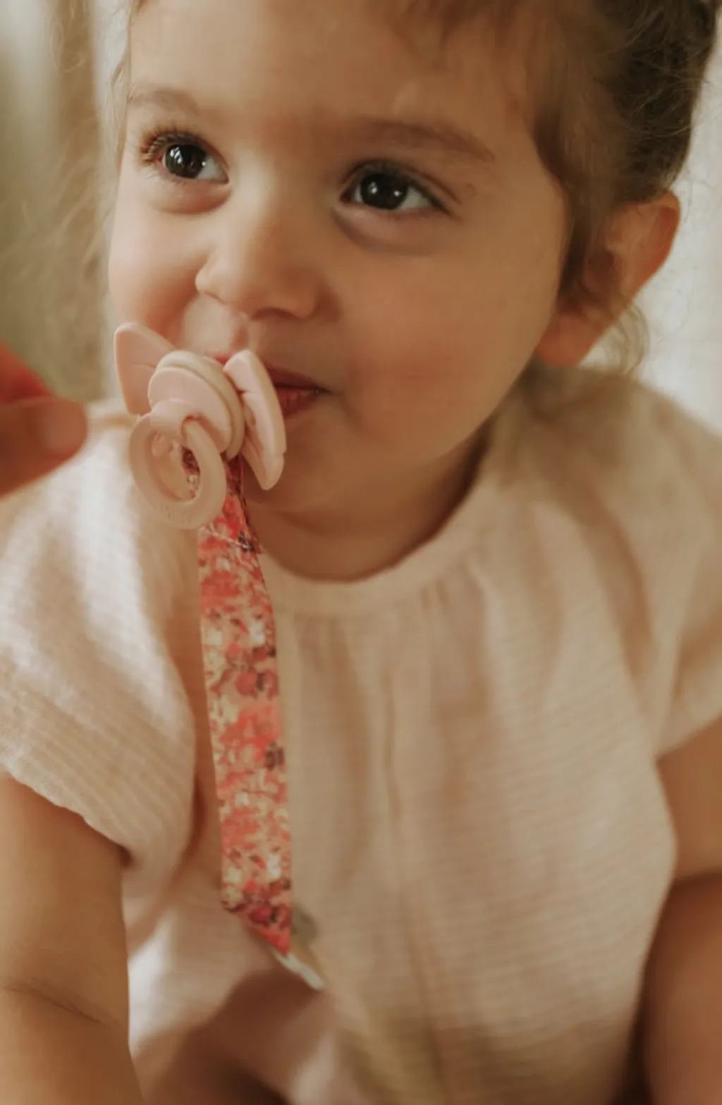 Best Binky Bow Napp Misty Pink Nappar & Napphållare