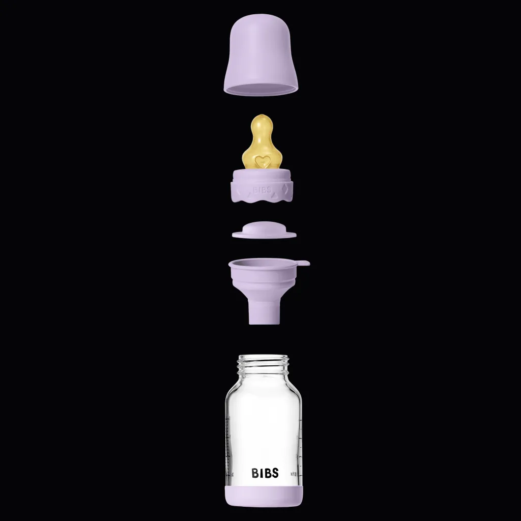 New Boheme Glasflaska För Barn 120 Ml Violet Sky Nappflaskor & Hakklappar