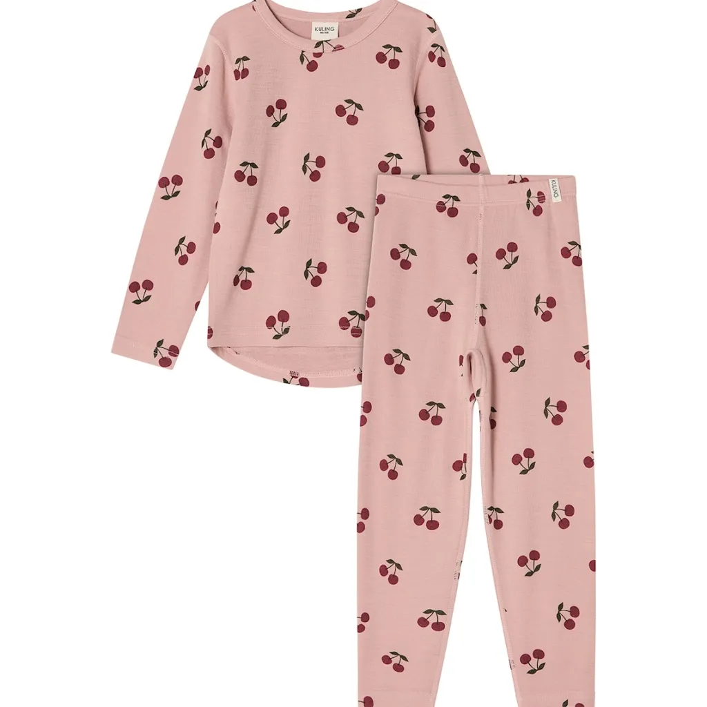 Hot Gisborn Baselayer-set I Ull Och Bambu Woody Rose Cherry Barn Underställ