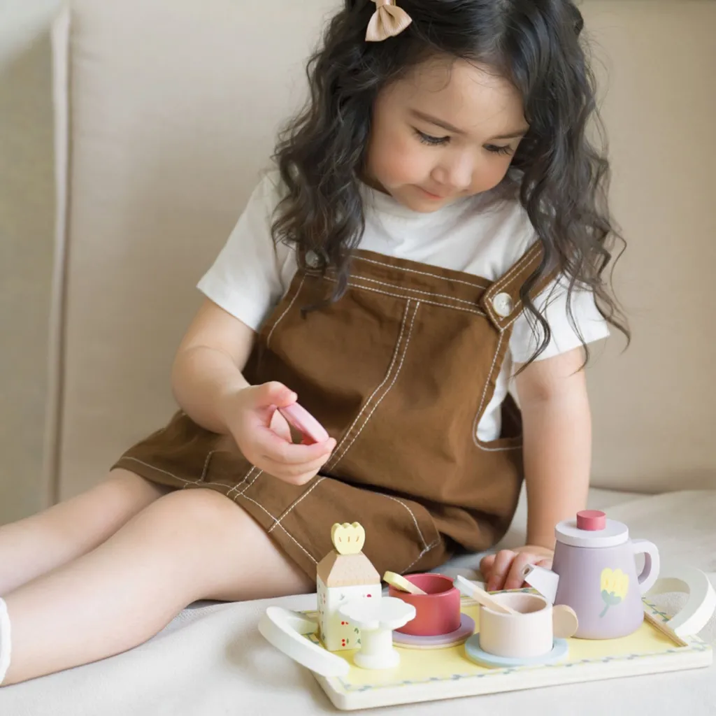 Grace Afternoon Tea Set Lila Låtsaslek & Rollek