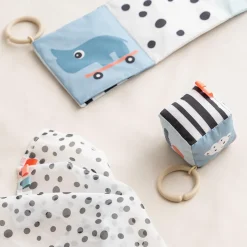 New Happy Clouds Kontrast Baby Cube Colour Mix Babyleksaker