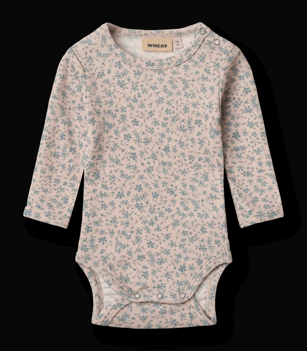 Discount Lucca Långärmad Ullbody Blue Flowers Barn Bodys & Bodysuits