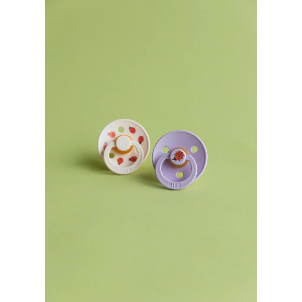 Sale Studio Colour Ladybug 2-pack Runda Latexnappar Violet Sky Mix Nappar & Napphållare
