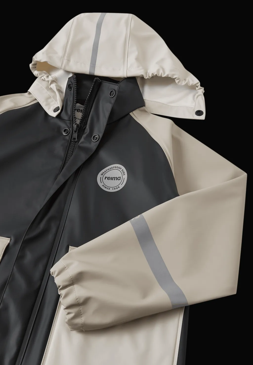 Clearance Suihku Regnrock Black Jackor & Kappor